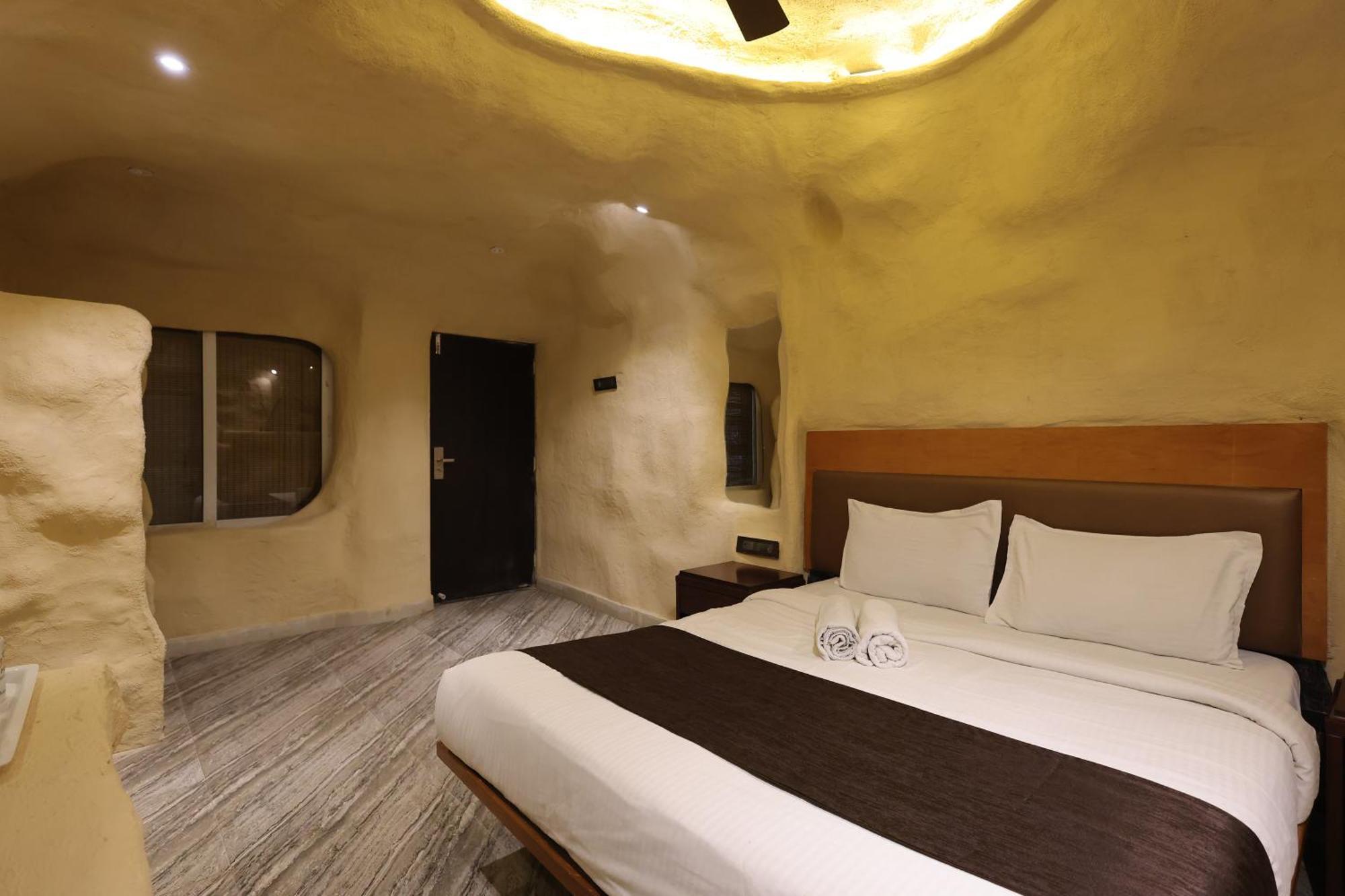 King Garden Hotel Mahabaleshwar Exterior photo